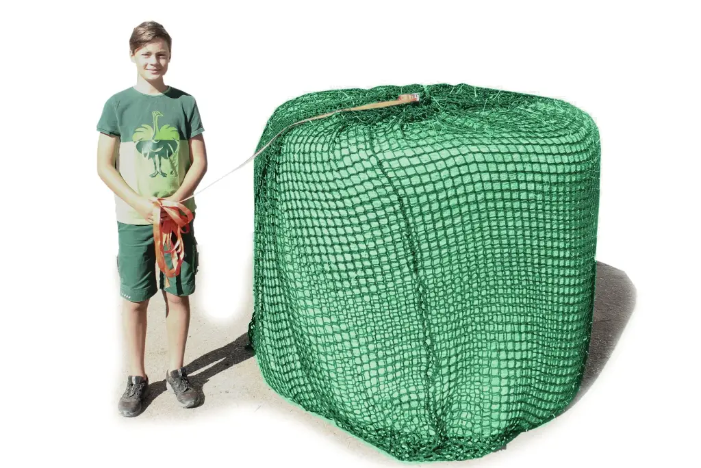 35mm XXL Profi-Rundballenheunetz Titan - doppelt vernäht  -  eXtraStark 6mm Gewebe - eXtraGroß 200cmØx180cm/h - bis190cm Rundballen